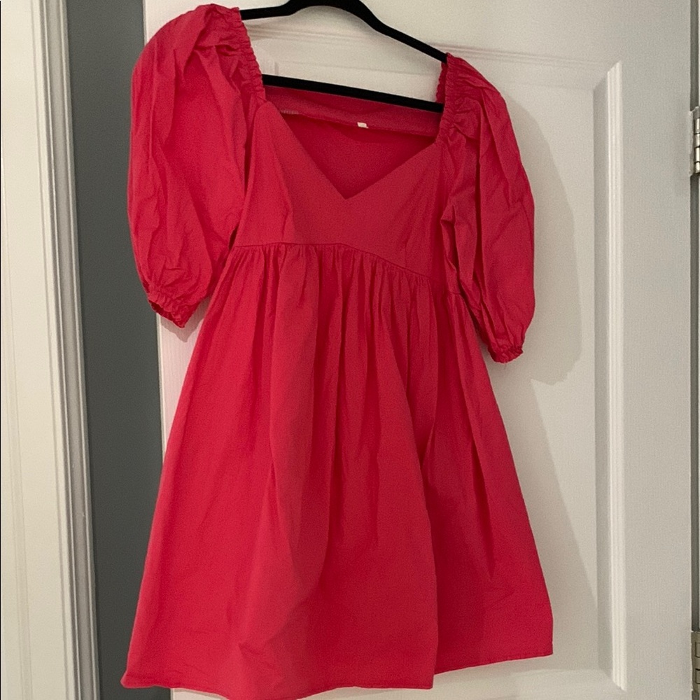 Chic Red Puff Sleeve Dress